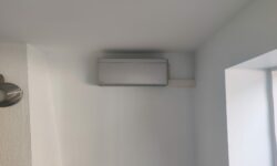 Installation d'une pompe à chaleur air air multisplit DAIKIN à Maisons Alfort