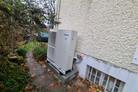 Installation Pompe à chaleur air eau Panasonic