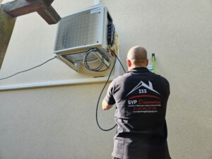 installation de deux pompes à chaleur Daikin à yerres