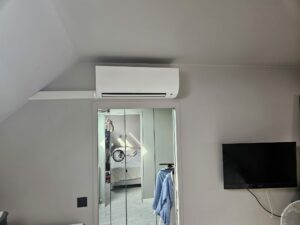 installation de deux pompes à chaleur Daikin à vitry sur seine