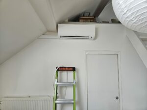 installation de deux pompes à chaleur Daikin à vitry sur seine