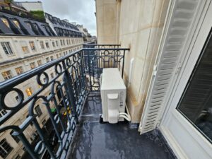 Installation de Pompes à Chaleur Air-Air Panasonic à Paris 8e