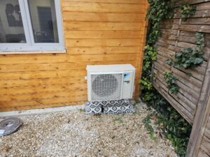 Mise en service d'une pompe à chaleur Daikin à Chelles 77500