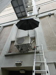 Mise en place d'une pompe à chaleur MITSUBISHI dans salle informatique à Montrouge