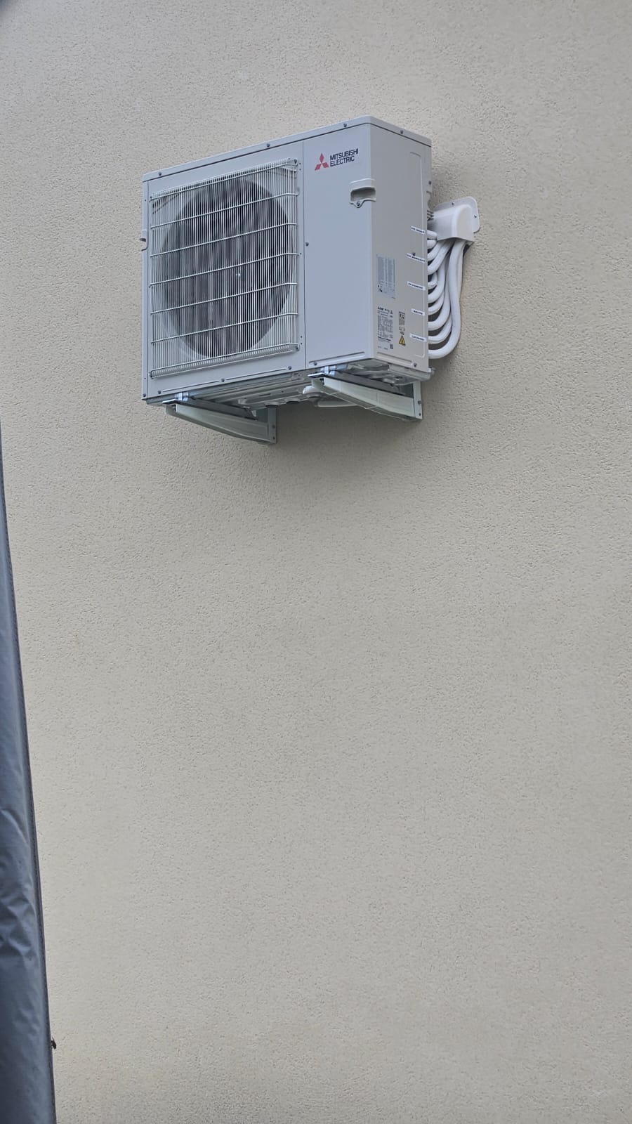 EXEMPLE Installation de pompe à chaleur Mitsubishi à Champigny-sur-Marne